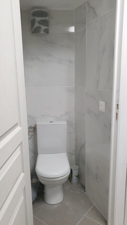 Jolie Appartement Avec 2 Chambres Partagees París Exterior foto